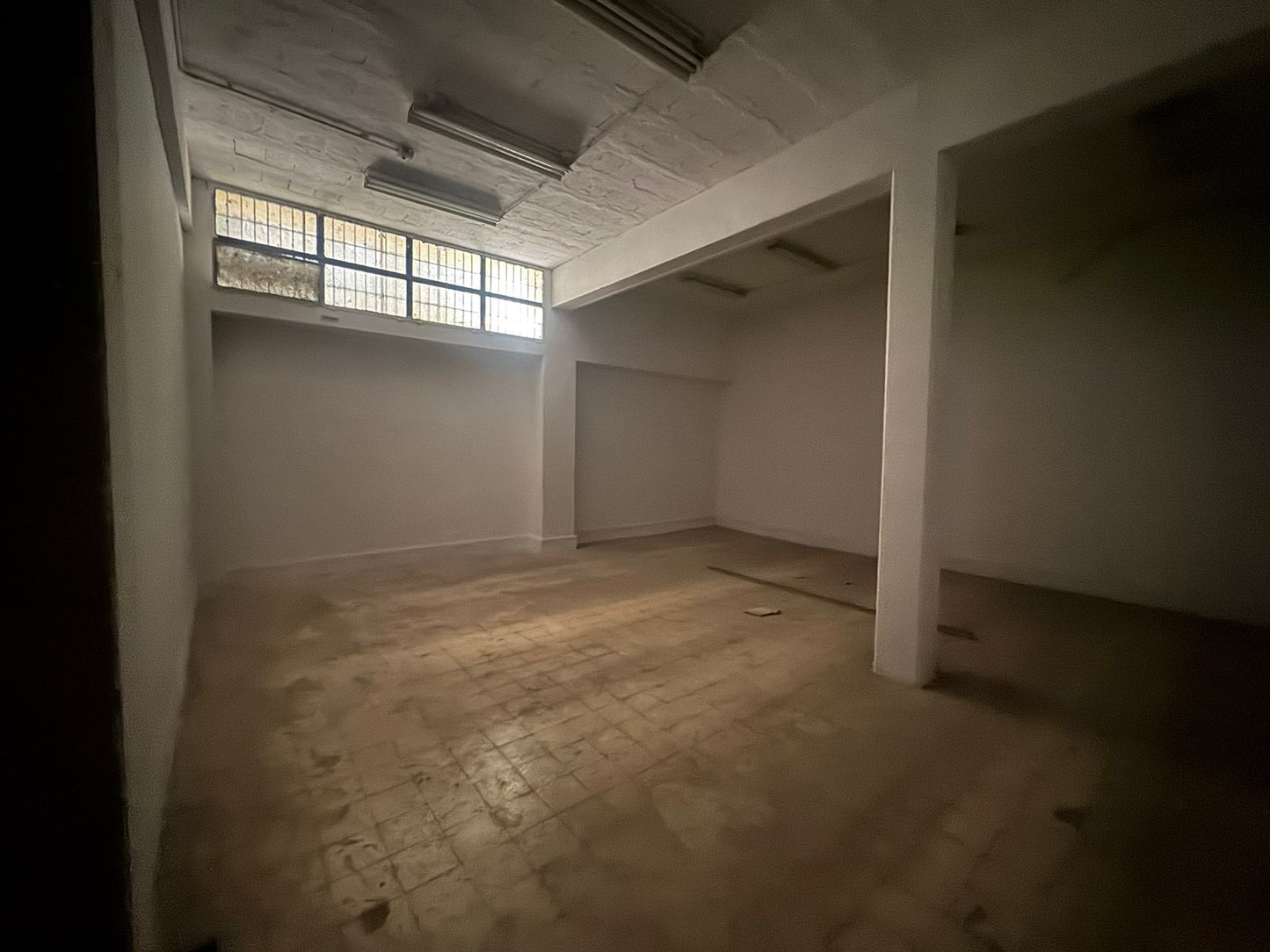 Depot for rent in Nahr El Mot - مستودع للإيجار في نهر الموت