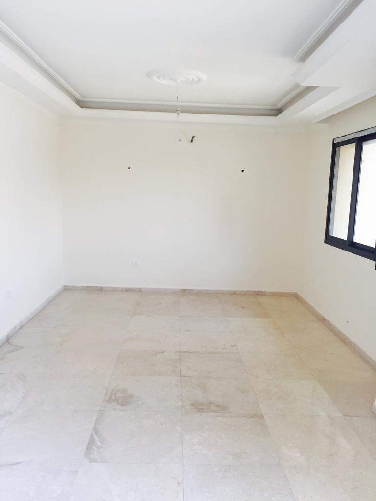 Apartment for sale in Ras El Nabeh - شقة للبيع في رأس النبع