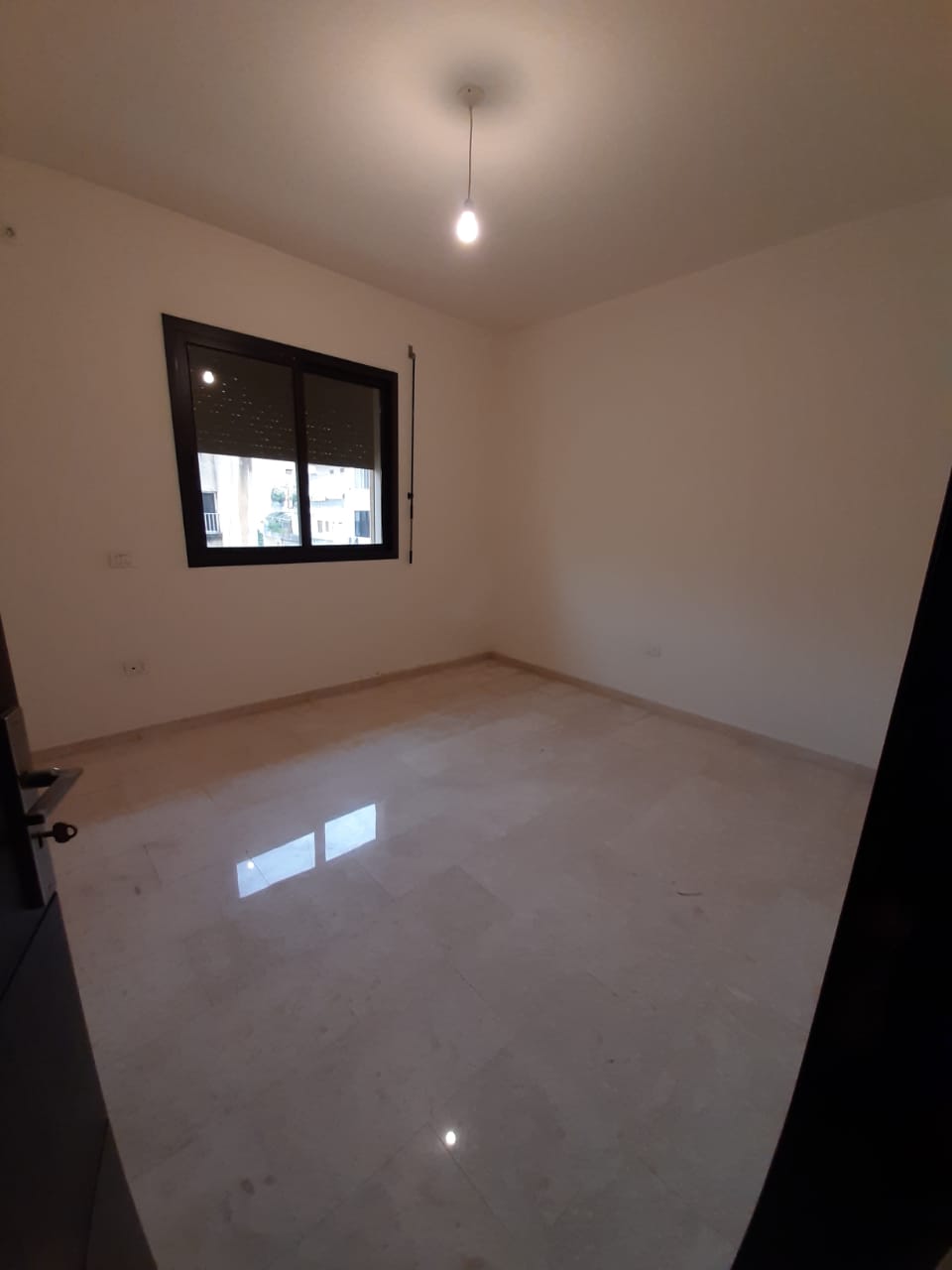 Apartment for sale in Ras El Nabeh - شقة للبيع في رأس النبع