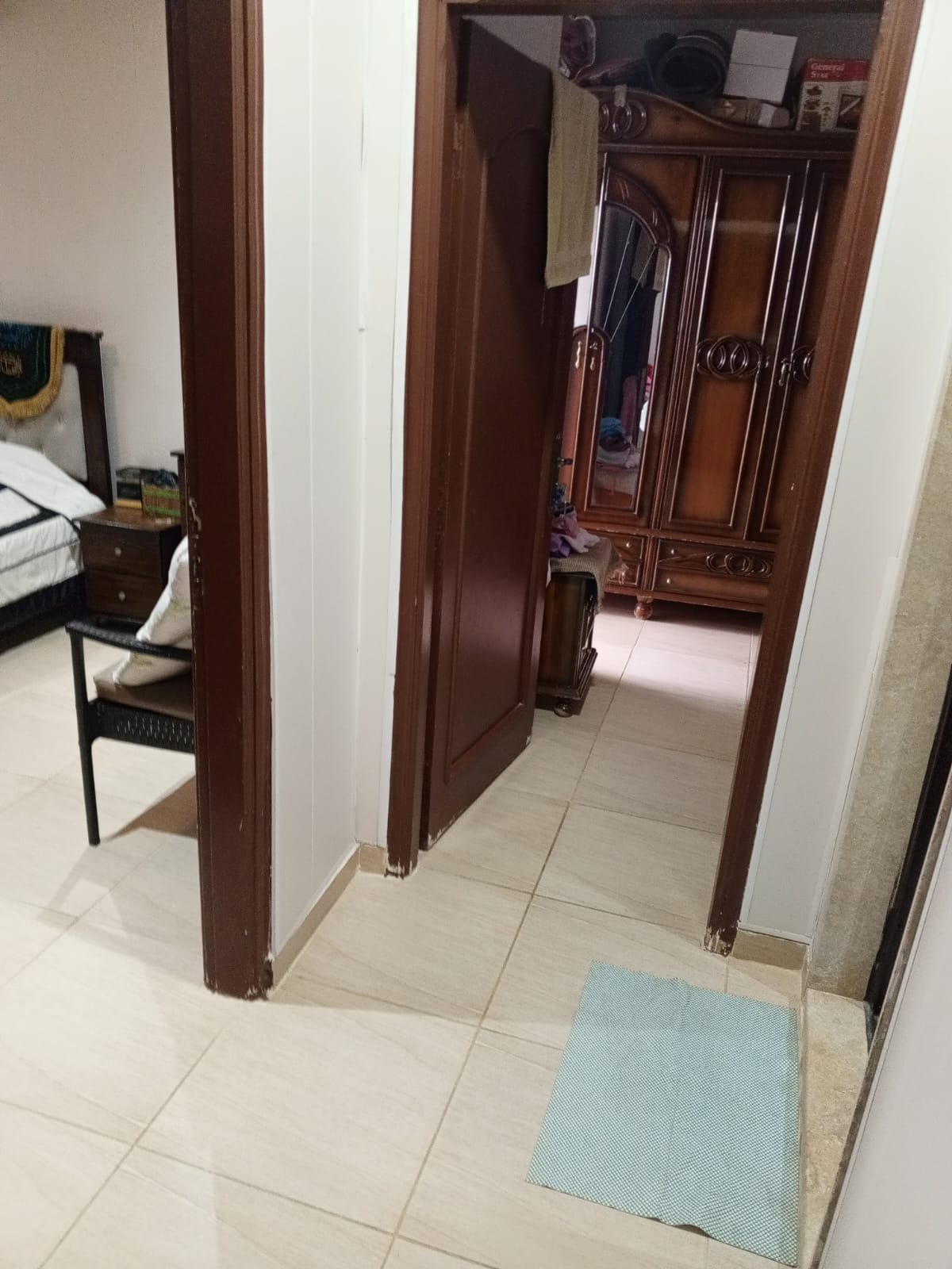 Apartment for sale in Haret Hreik - شقة للبيع في حارة حريك