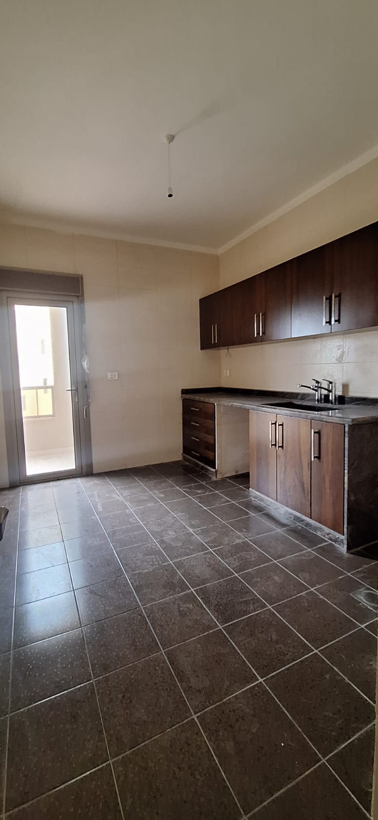 Apartment for sale in Jbeil - شقة للبيع في جبيل GM121K