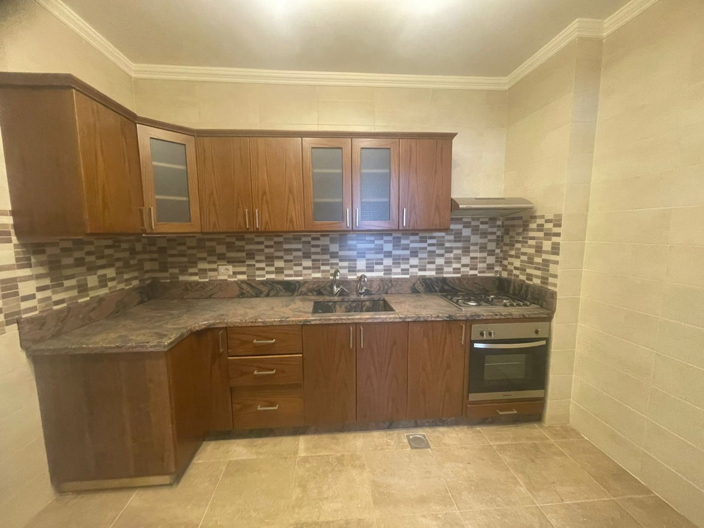 Apartment for sale in Jbeil - شقة للبيع في جبيل
