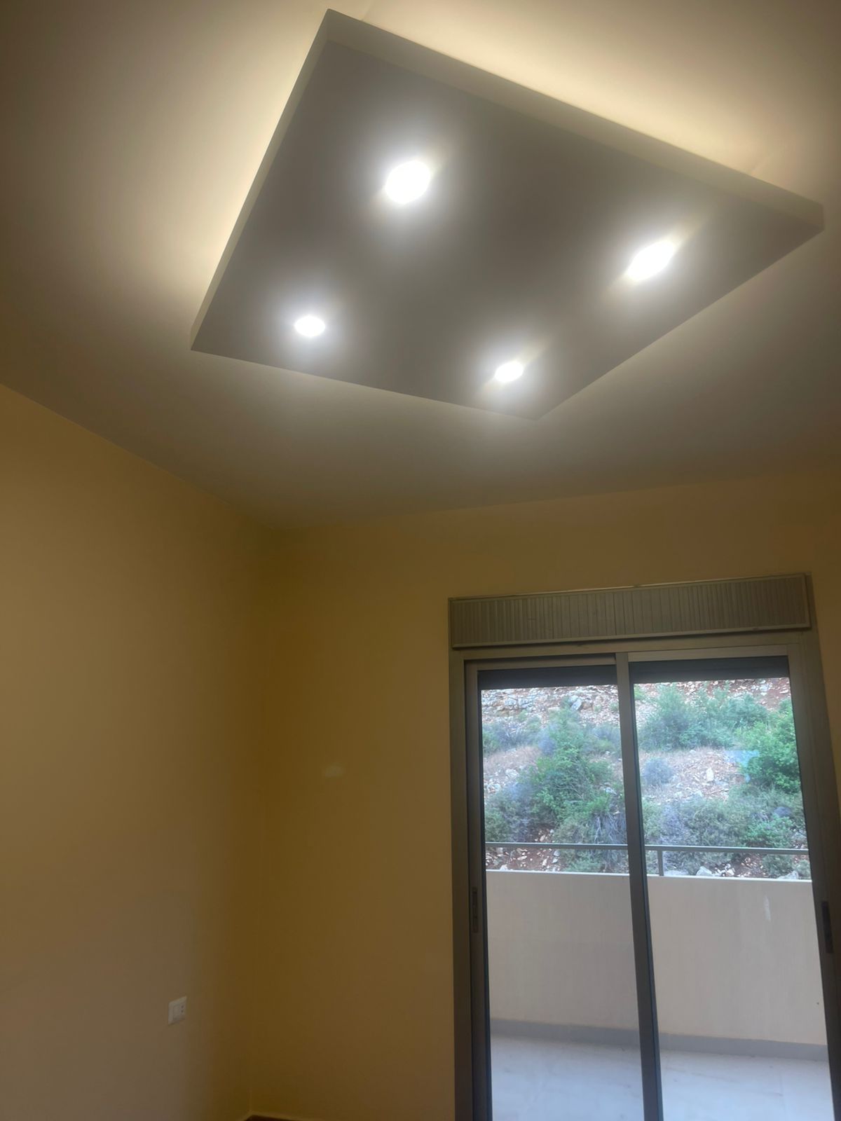 Apartment for sale in Jbeil - شقة للبيع في جبيل