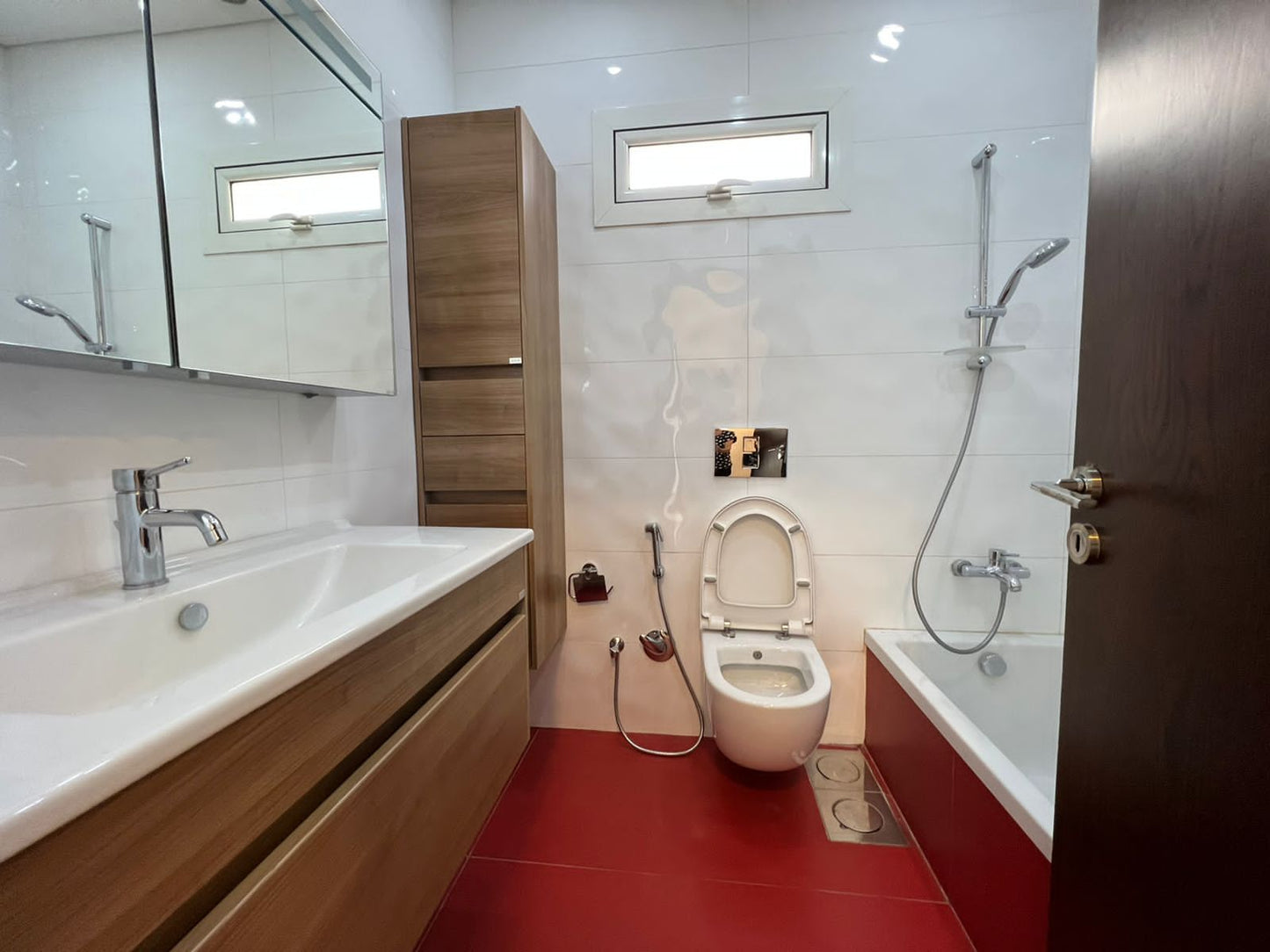 Apartment for sale in Achrafiyeh - شقة للبيع في الأشرفية