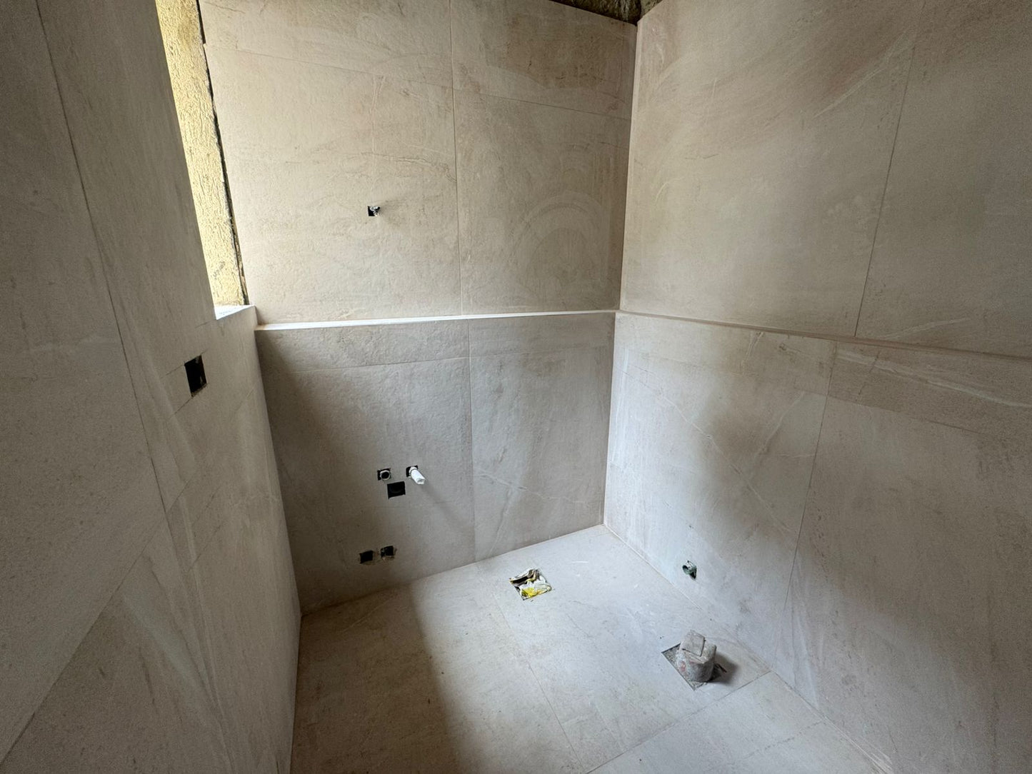 Duplex for sale in Tilal Ain Saadeh - دوبلكس للبيع في تلال عين سعادة