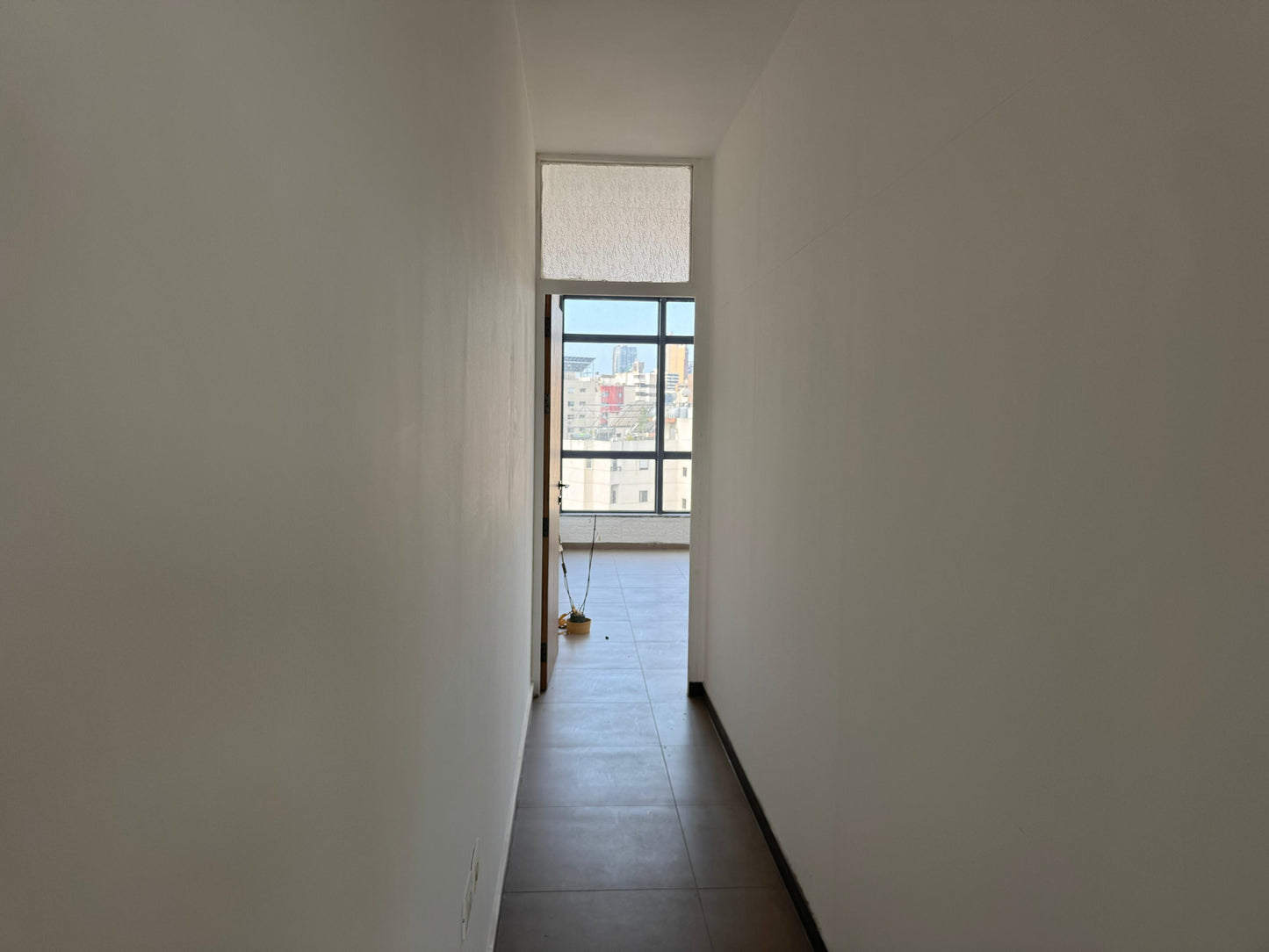 Office for rent Dekweneh - مكتب للإيجار في الدكوانة