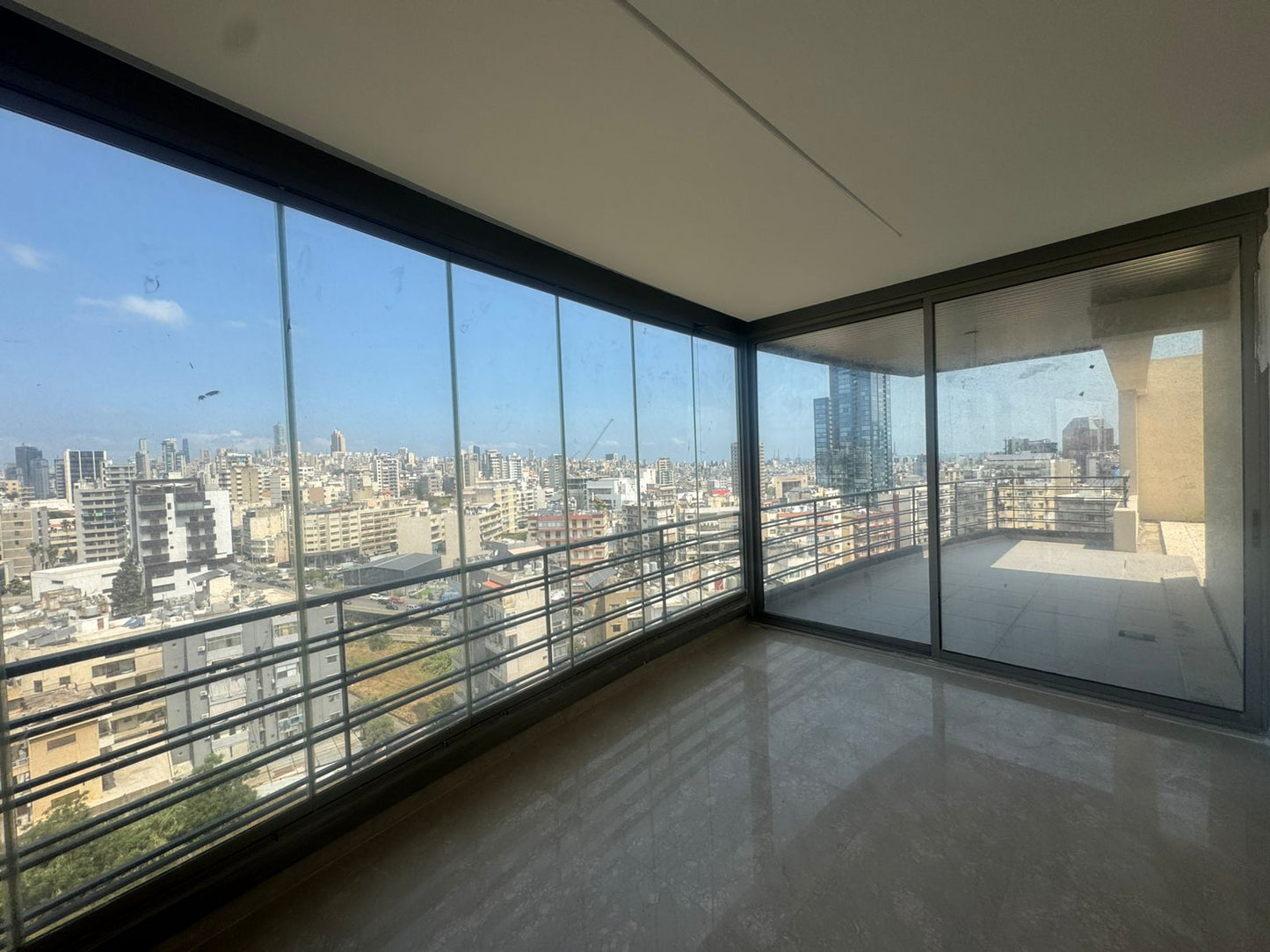 Apartment for sale in Dekweneh - شقة للبيع في الدكوانة