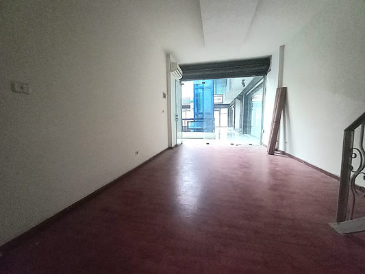 Store for sale in Zalka - محل للبيع في الزلقا