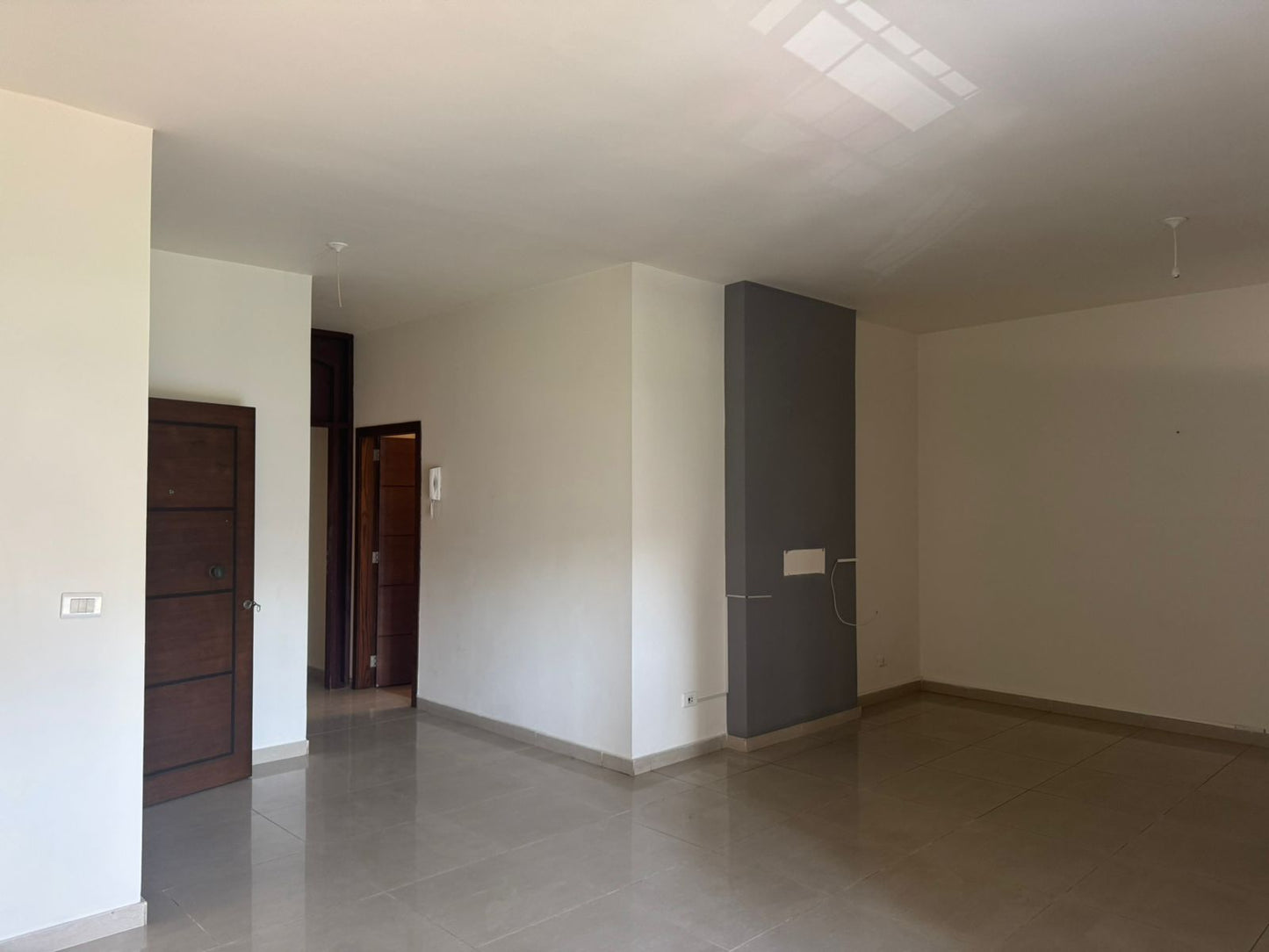 Apartment for sale in Dekweneh - شقة للبيع في الدكوانة