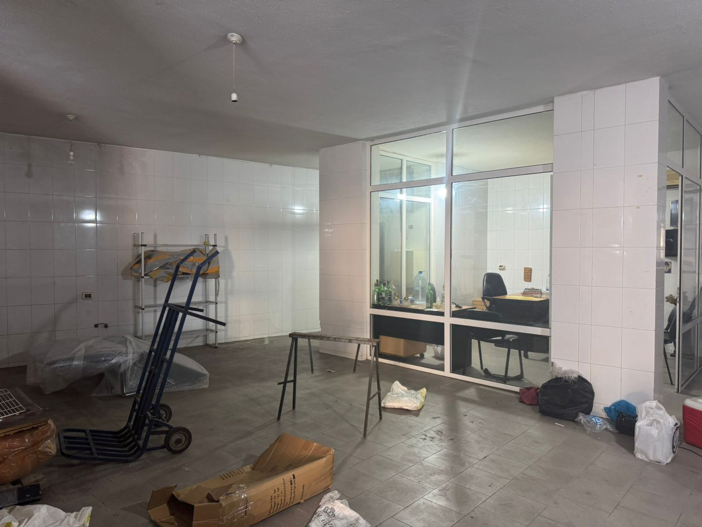 Depot for rent in Dekweneh - مستودع للإيجار في الدكوانة