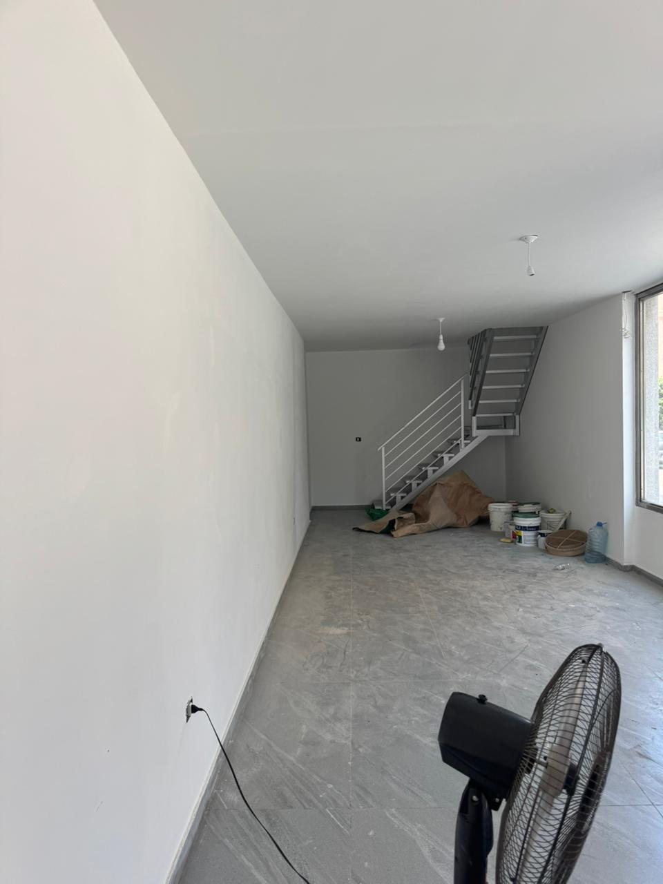 Shop for rent in Jdeideh - محل للإيجار في جديدة