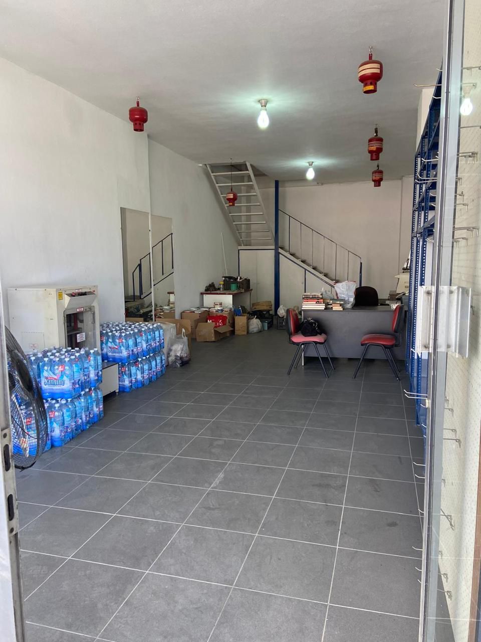 Shop for rent in Baouchriyeh - محل للإيجار في البوشرية