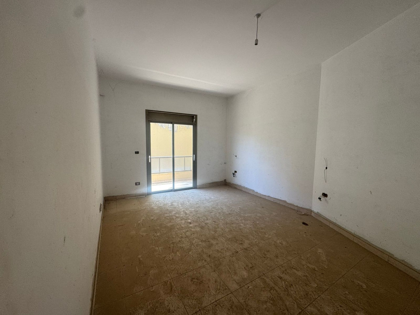 Apartment for sale in Nabay - شقة للبيع في نابيه