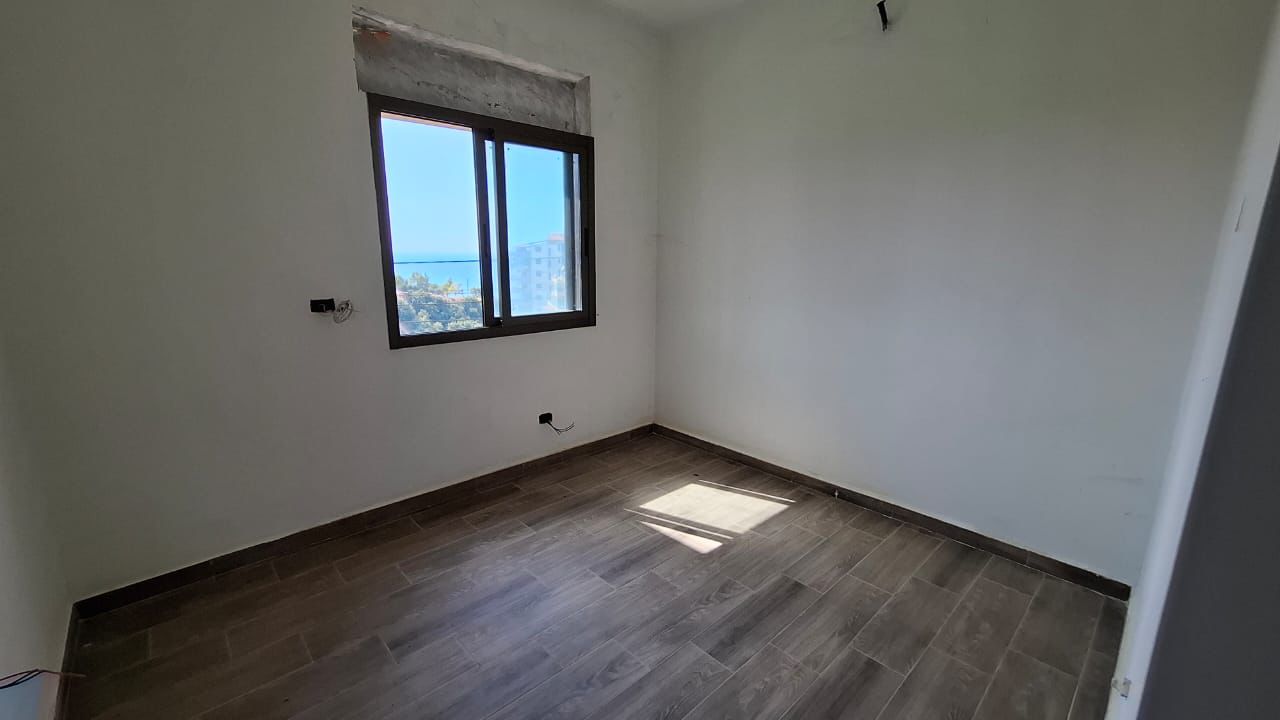 Apartment for sale in Okaibe - شقة للبيع في العقيبة