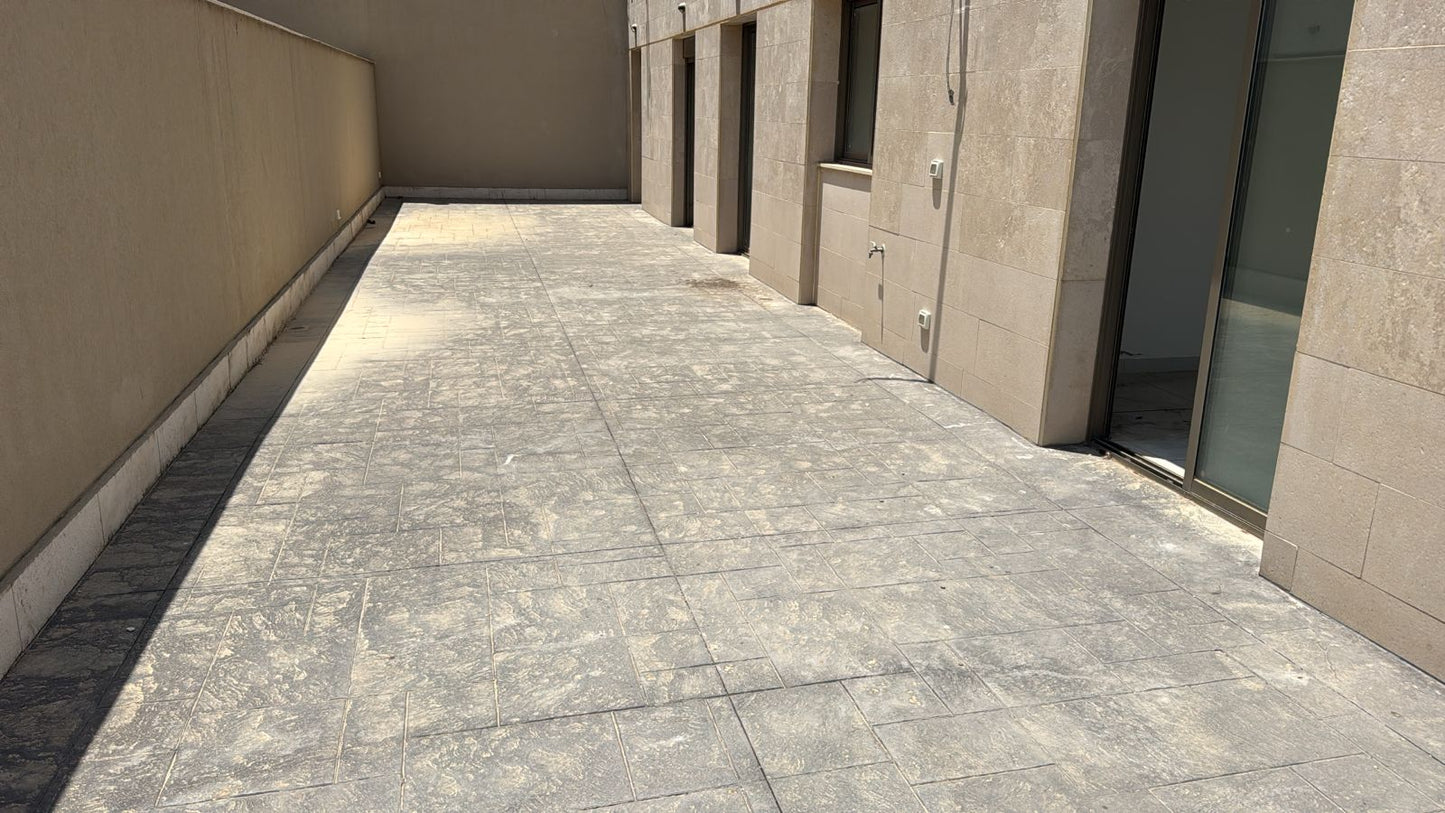 Apartment for sale in Bsalim - شقة للبيع في بصاليم