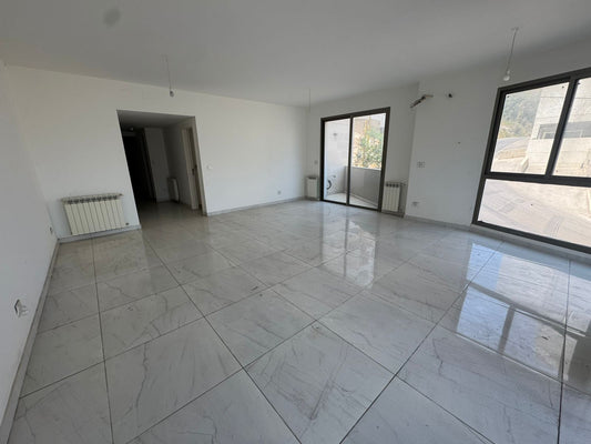 Apartment for sale in Bsalim - شقة للبيع في بصاليم