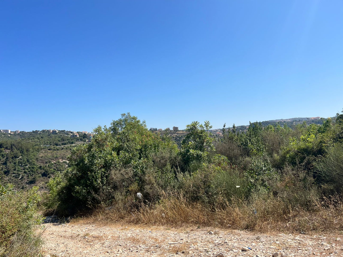 Land for sale in Jbeil - أرض للبيع في جبيل