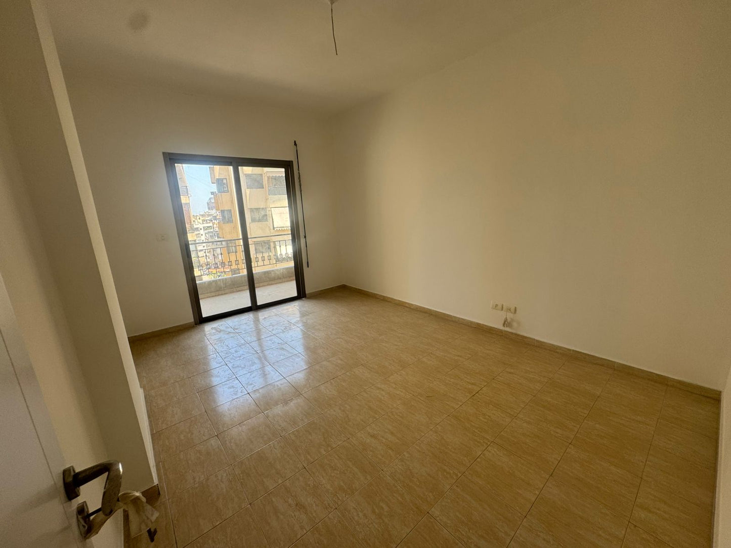 Apartment for sale in Dekweneh - شقة للبيع في دكوانة