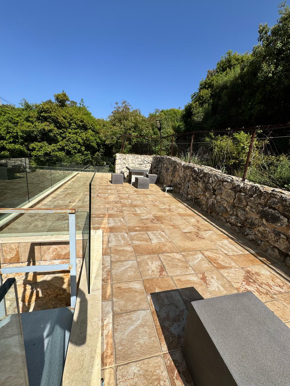 Apartment for rent in Batroun - شقة للإيجار في البترون