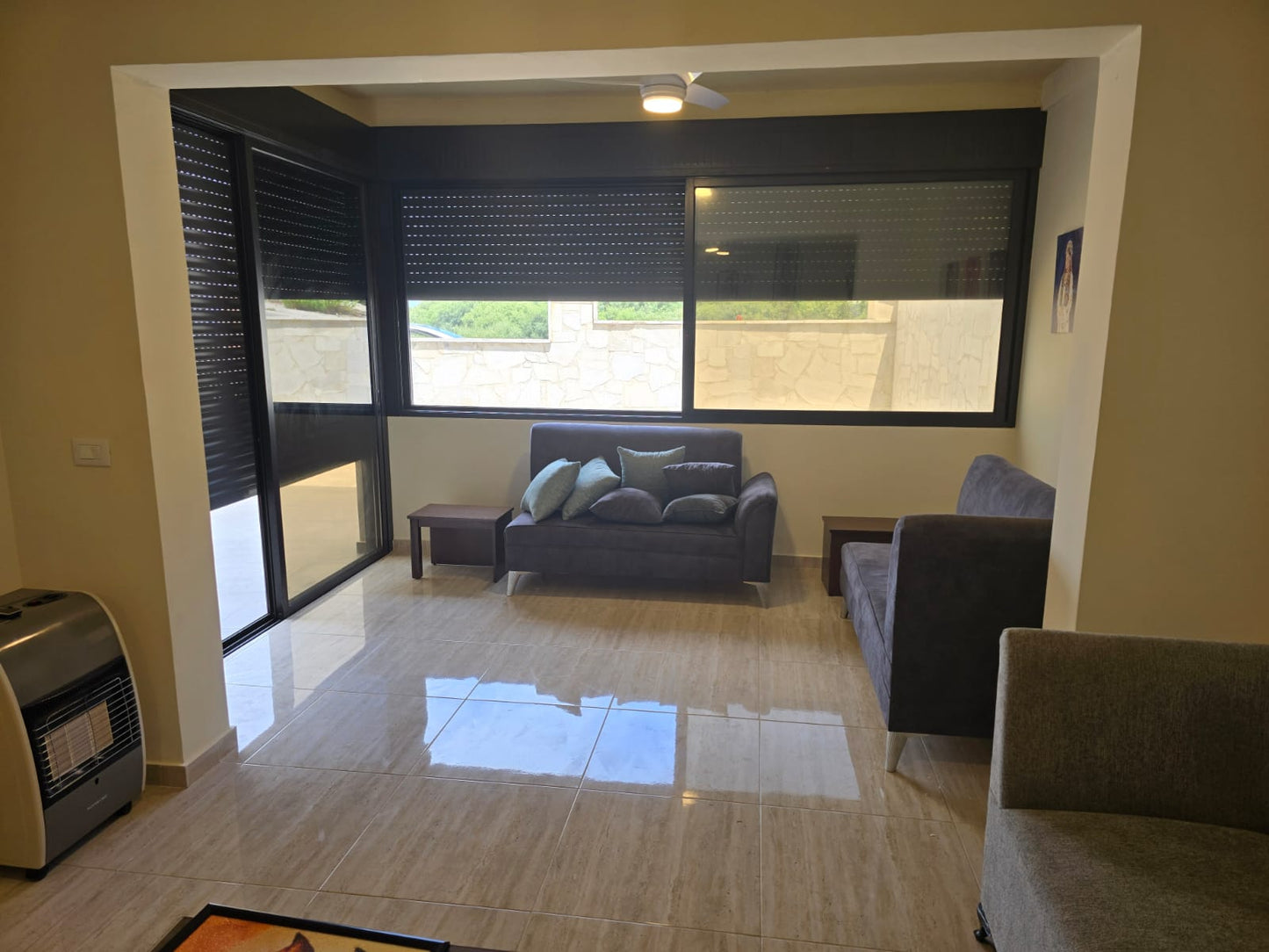 Apartment for rent in Batroun - شقة للإيجار في البترون