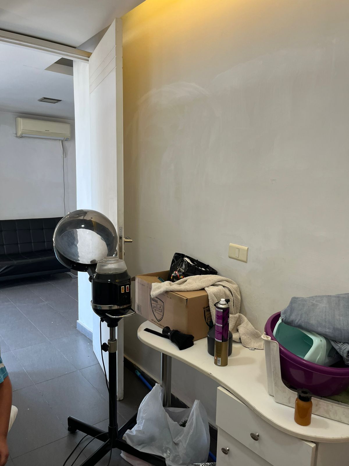 Shop for rent in Rabweh - محل للإيجار في الربوة