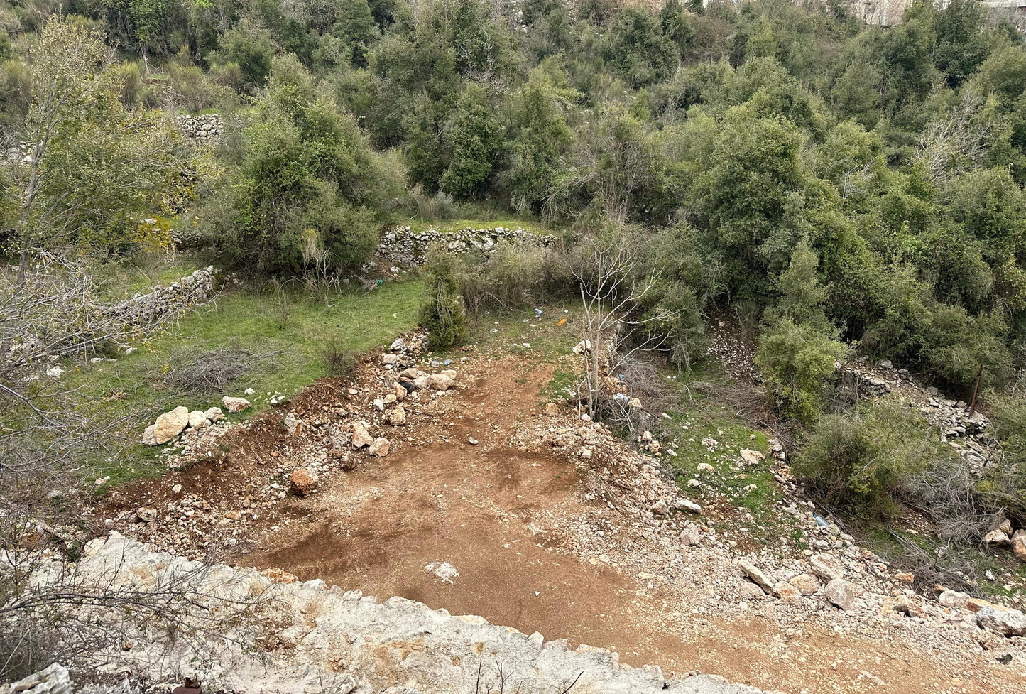 Land for sale in Klayaat - أرض للبيع في القليعات