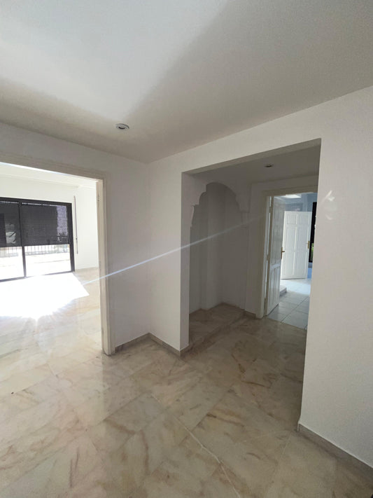 Apartment for sale in Mtayleb - شقة للبيع في المطيلب