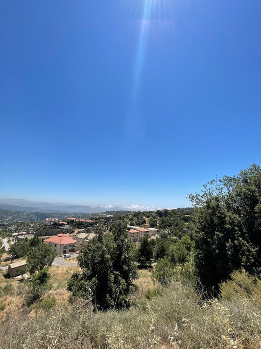 Land for sale in Faytroun - أرض للبيع في فيطرون