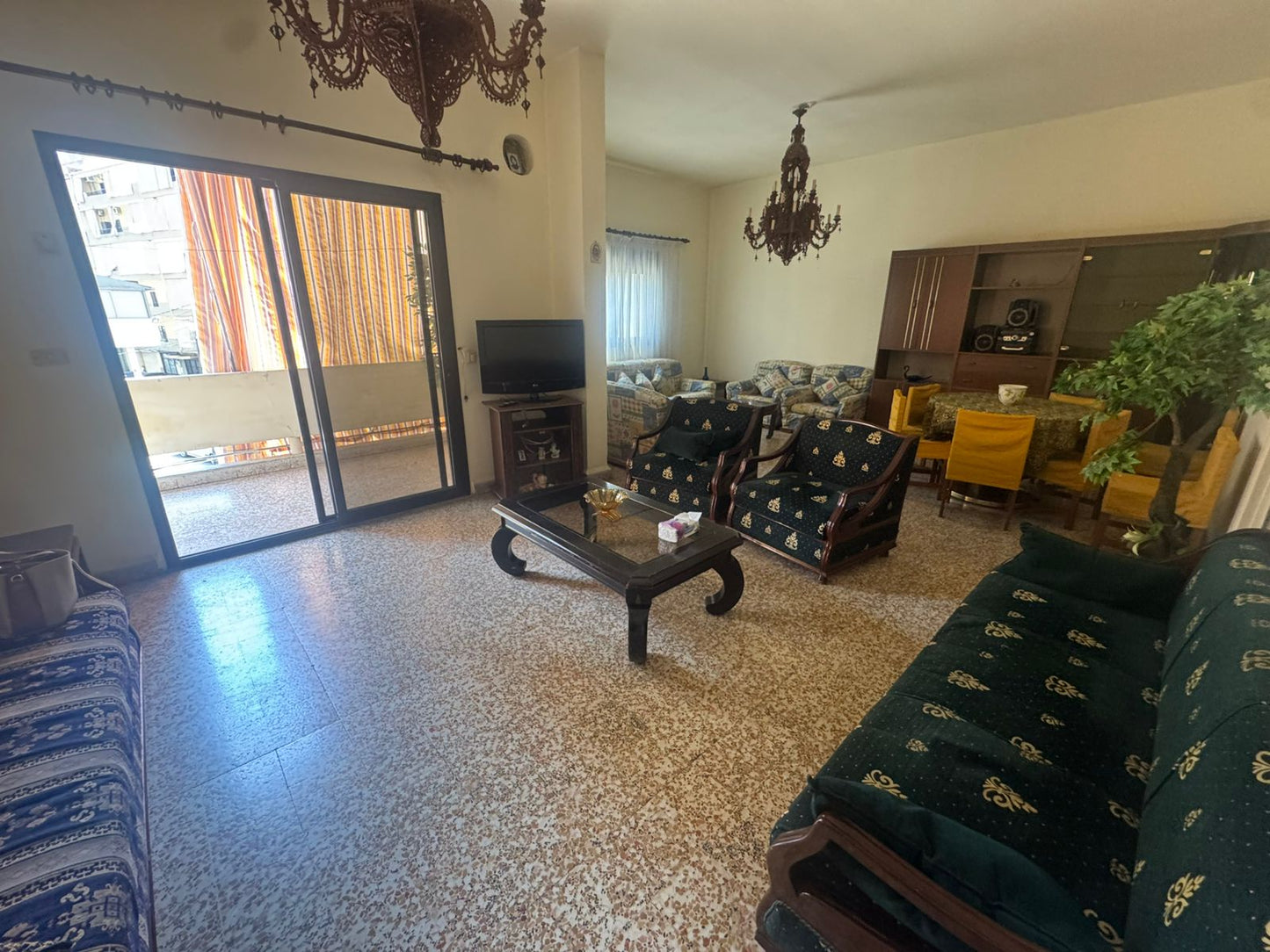 Apartment for rent in Jdeideh - شقة للإيجار في جديدة