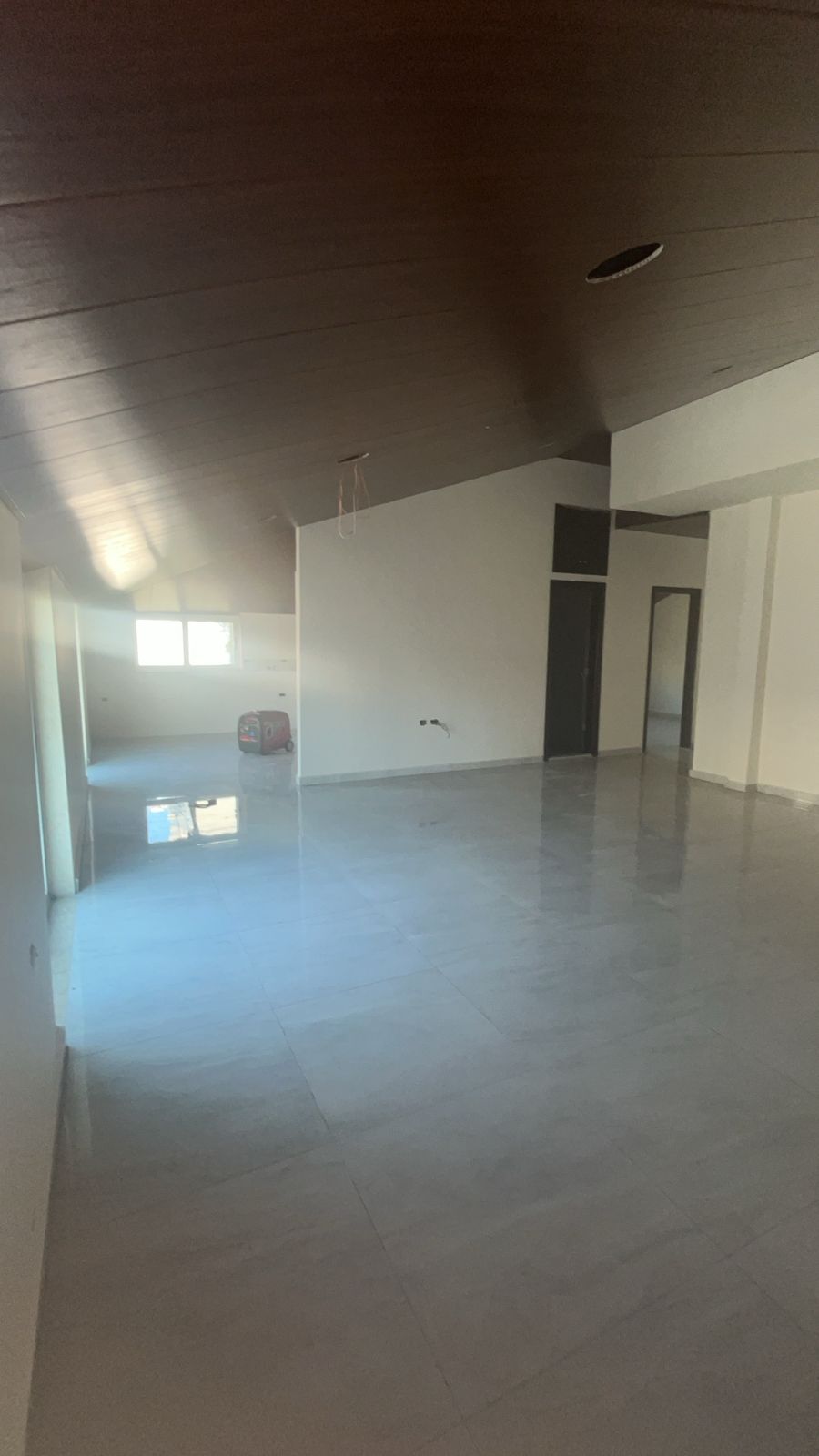Apartment for sale in Khaldeh - شقة للبيع في خلدة
