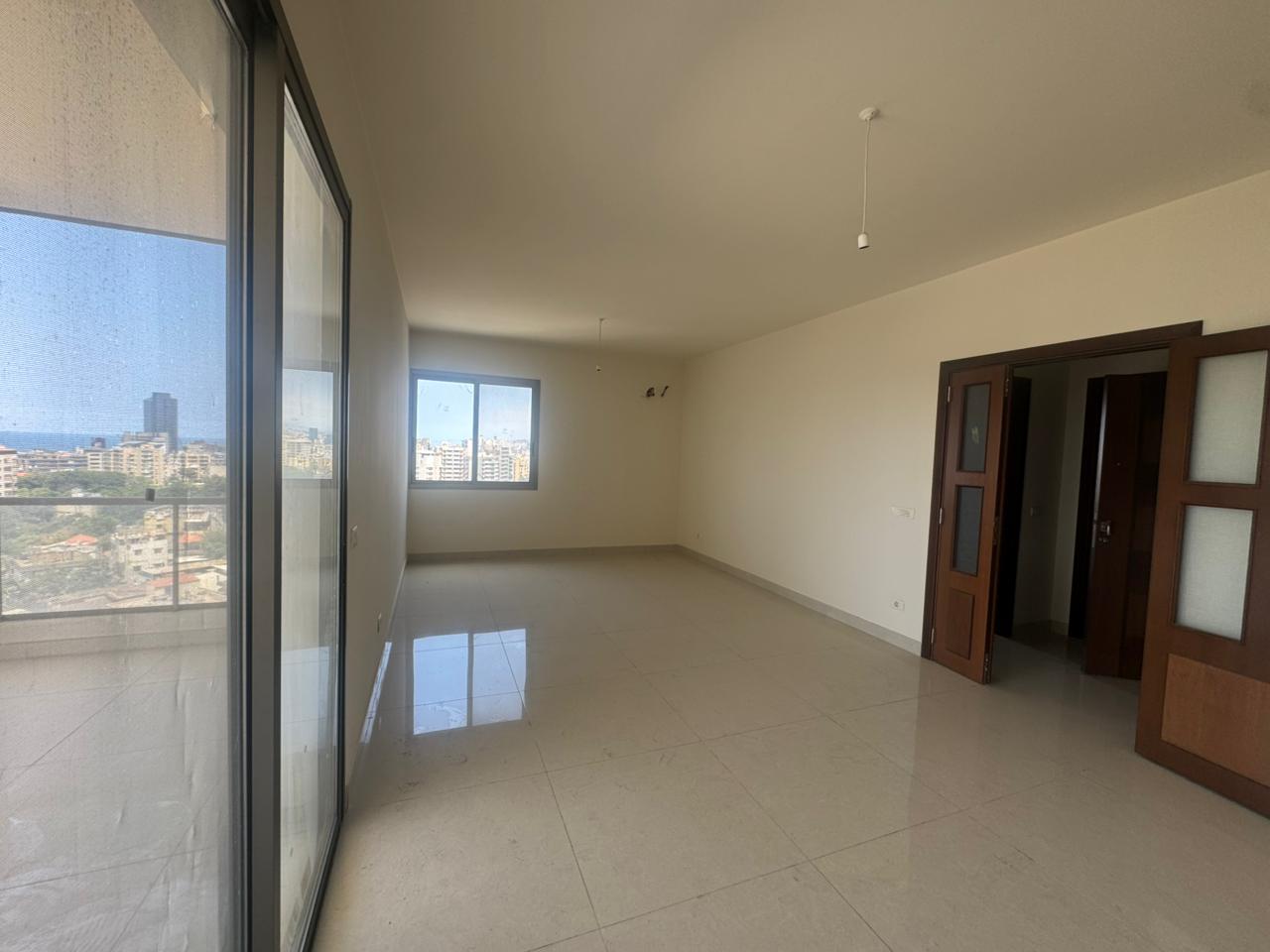Apartment for sale in Jdeideh - شقة للبيع في الجديدة