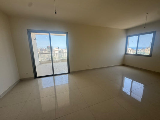 Apartment for sale in Jdeideh - شقة للبيع في الجديدة