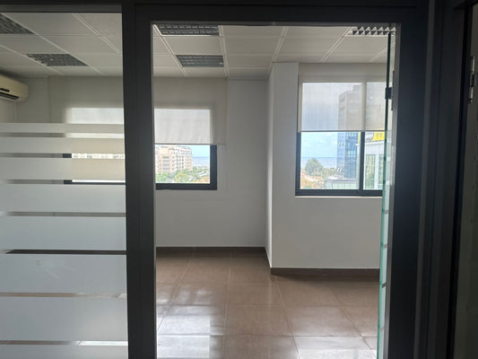 Office for rent in Dbayeh - مكتب للإيجار في ضبية
