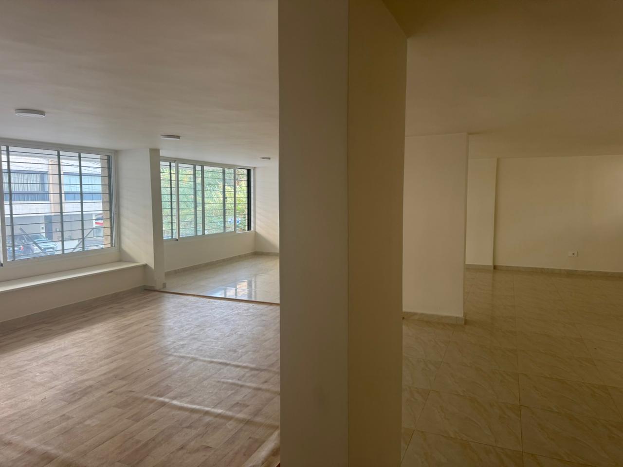 Shop for rent in Jdeideh - محل للإيجار في الجديدة