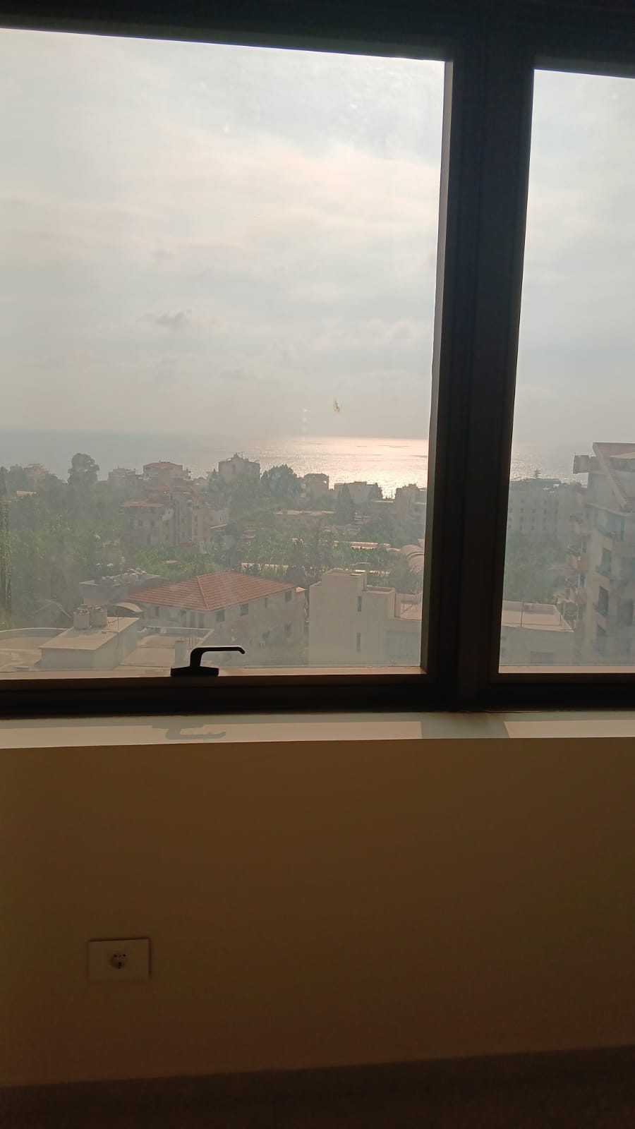 Office for sale in Jbeil - مكتب للبيع في جبيل