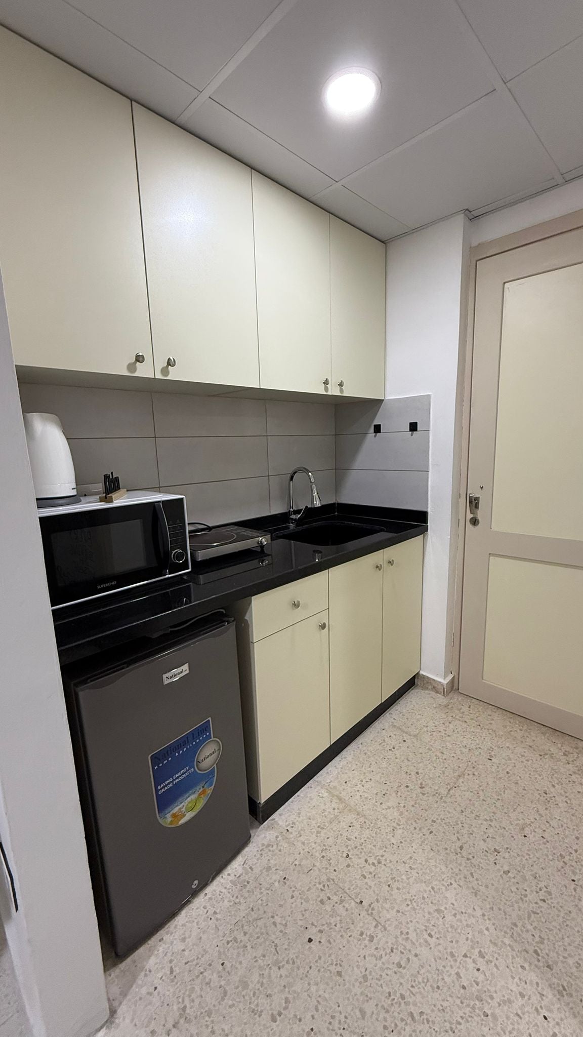 Dorm for rent in Jbeil - غرفة سكن للإيجار في جبيل