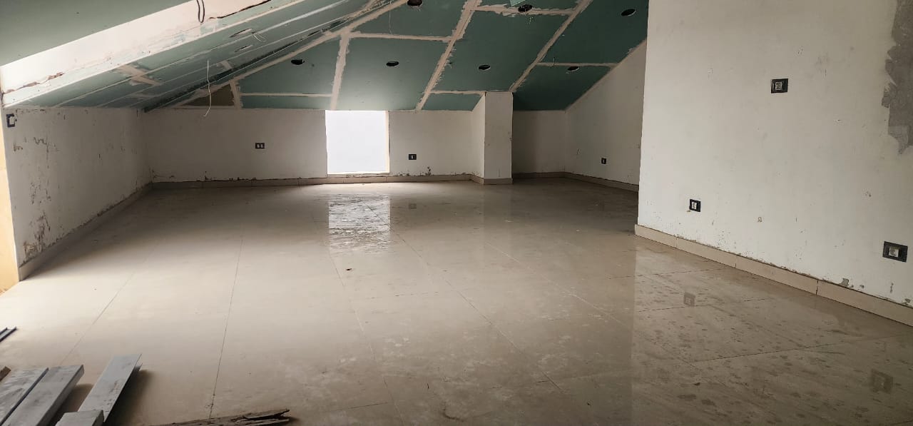 Rooftop for sale in Mansourieh - سطح للبيع في المنصورية GM102AJ