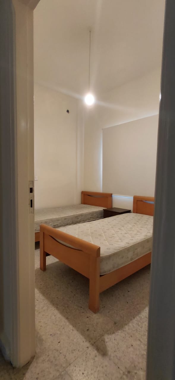 Apartment for rent in Jbeil - شقة للإيجار في جبيل GM144K