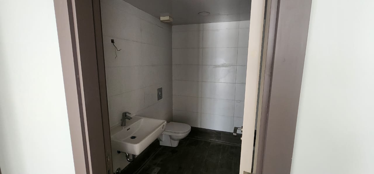 Apartment for sale in Aylout-Mansourieh - شقة للبيع في عيلوت-المنصورية GM108AJ