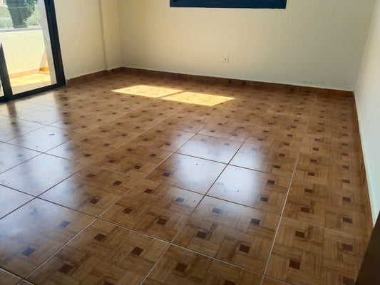 Apartment for sale in Amchit - شقة للبيع في عمشيت GM104EC