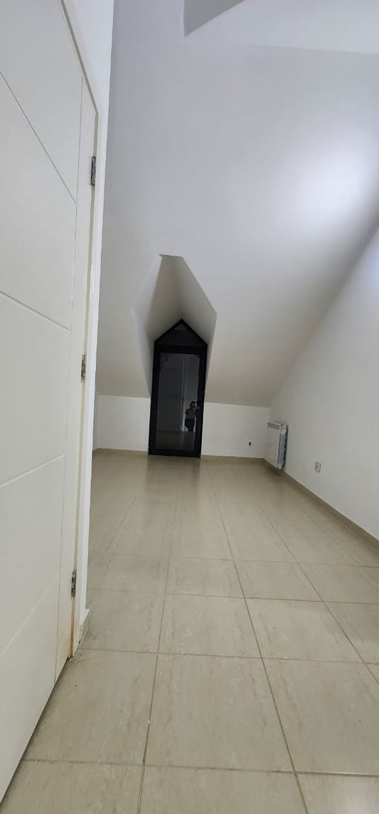Duplex for rent in Mar Roukoz - دوبلكس للإيجار في مار روكز