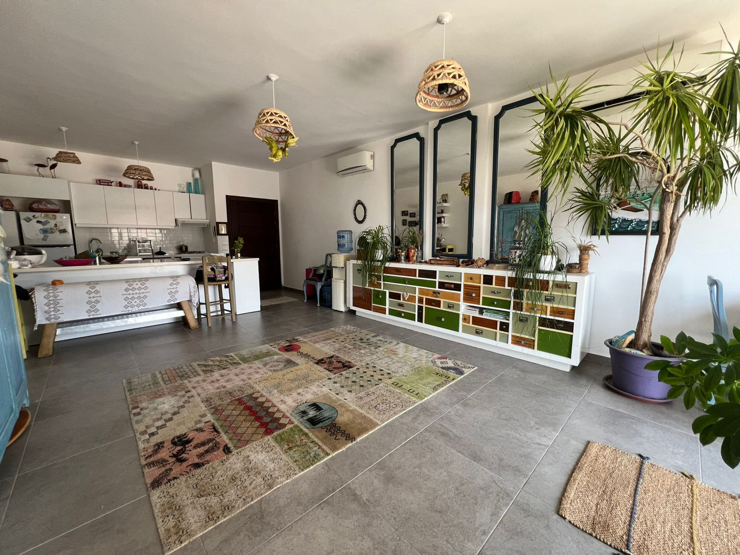 Apartment for rent in Batroun - شقة للإيجار في البترون