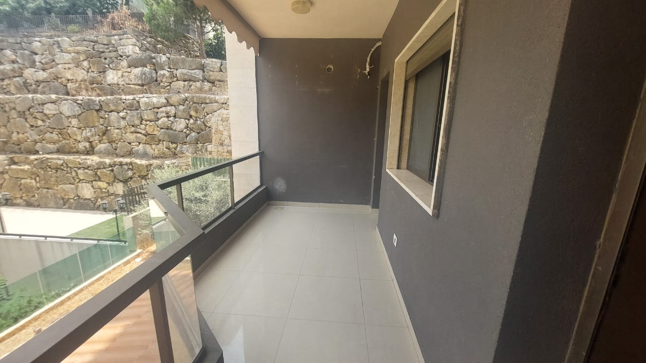 Apartment for rent in Bsalim - شقة للإيجار في بصاليم