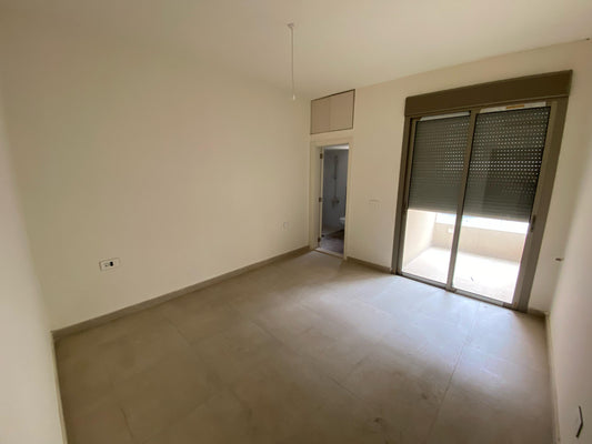 Apartment for sale in Haret Sakher - شقة للبيع في حارة صخر GM100YA