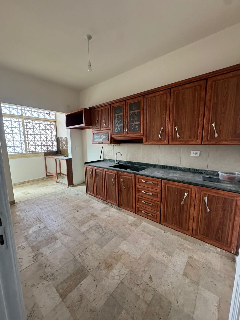 Apartment for sale in Hadath - شقة للبيع في الحدث