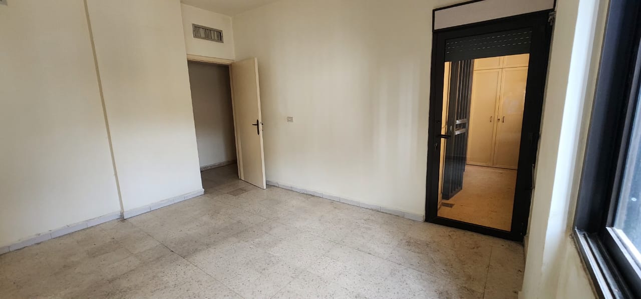 Apartment for sale in New Rawda - شقة للبيع في نيو روضة GM127AJ