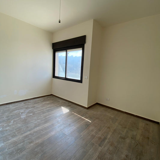 Apartment for sale in Jbeil - شقة للبيع في جبيل GM107YA