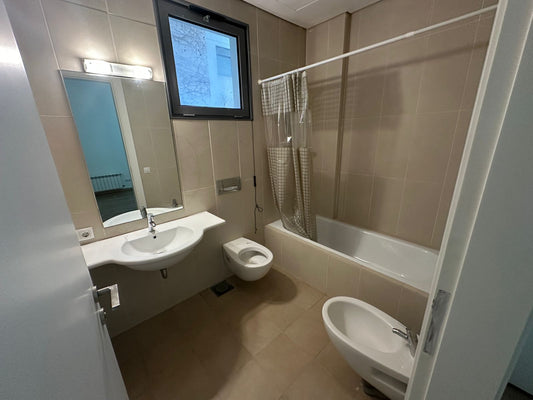 Apartment for rent in Achrafieh - شقة للإيجار في الأشرفية GM105AD