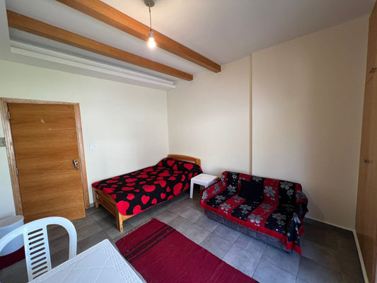 Apartment for rent in Jbeil - شقة للإيجار في جبيل GM110EC