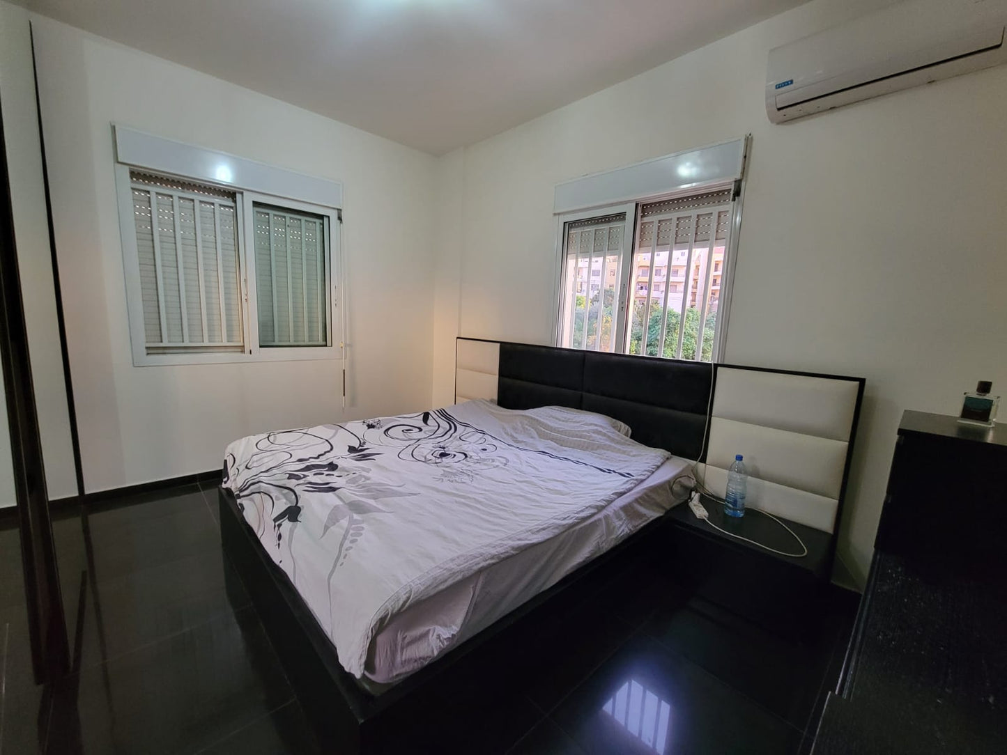 Apartment for sale in Halat - شقة للبيع في حالات GM100CD